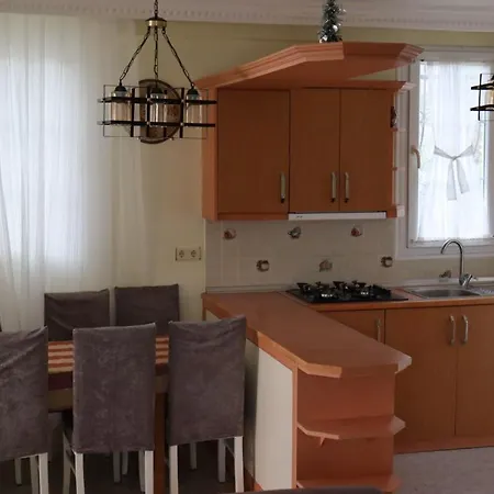 Astonishing With Private Pool And Jacuzzi In Foca,