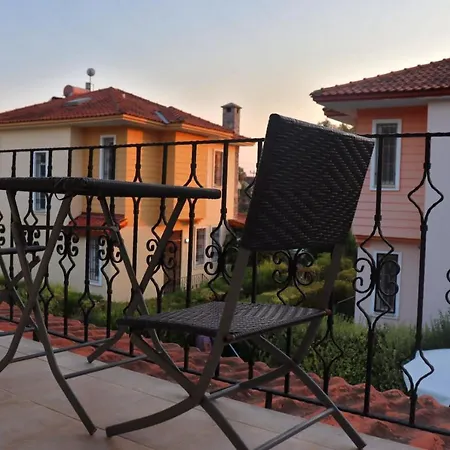 빌라 Astonishing With Private Pool And Jacuzzi In Foca, *